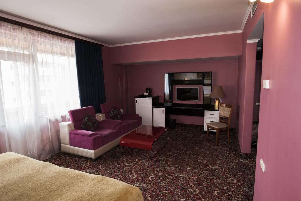 Erebuni Hotel Jereván Kültér fotó